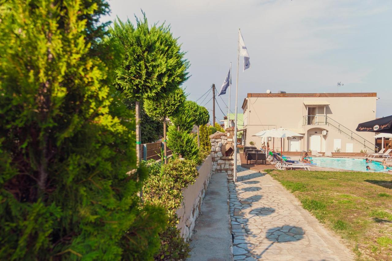 Nuevo Vista Bed & Breakfast Kavos Luaran gambar