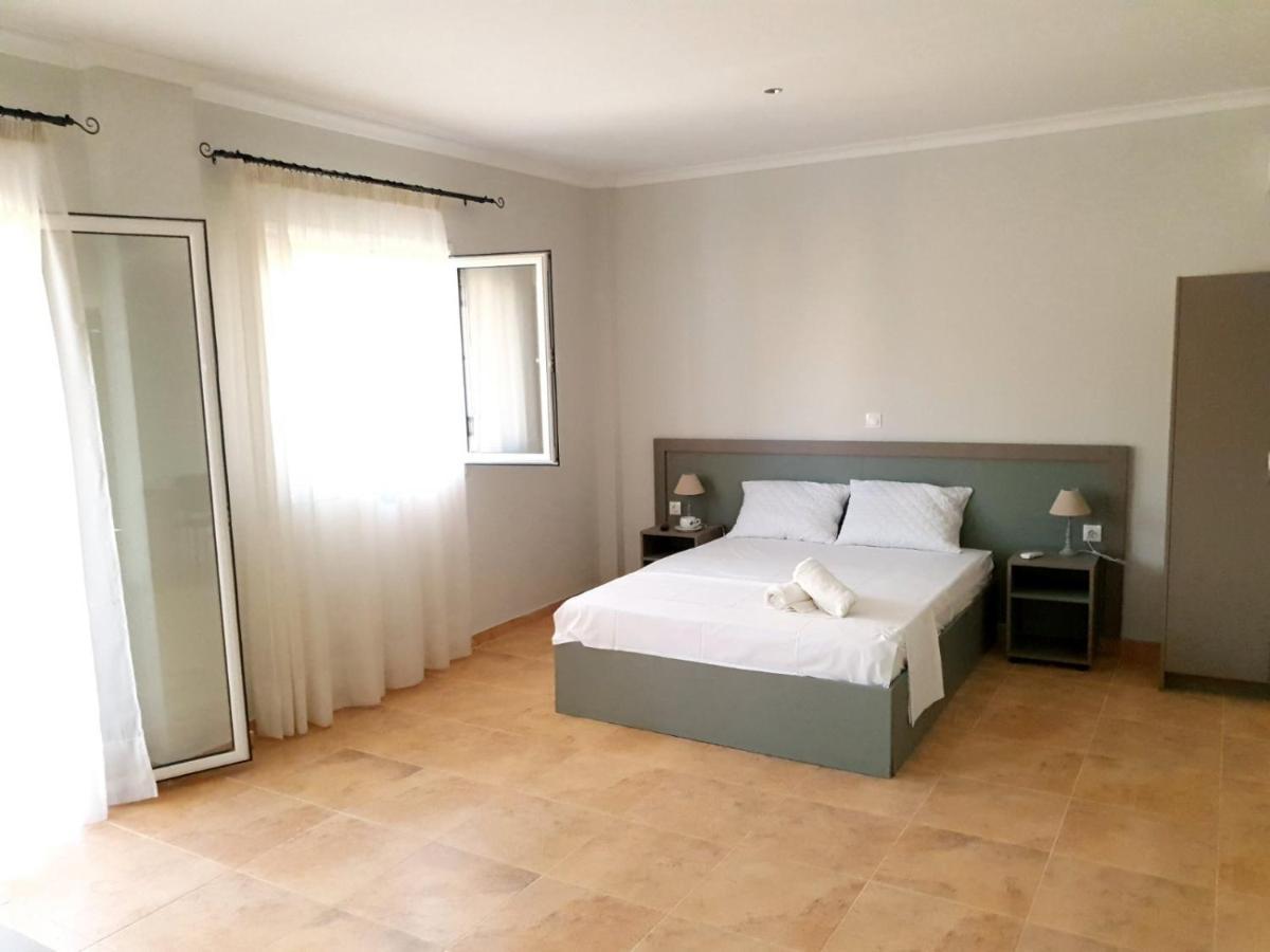 Nuevo Vista Bed & Breakfast Kavos Luaran gambar